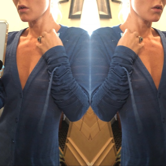 || Halston || bright indigo cardigan rouched arms - Picture 4 of 8